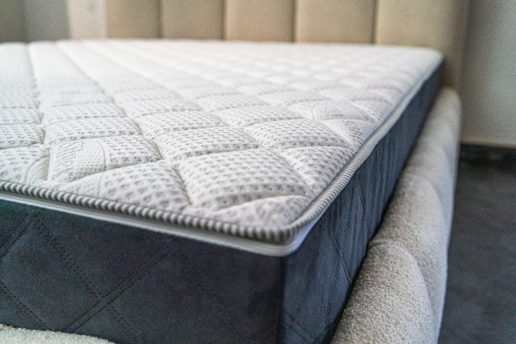 Zamek rozdzielczy 360° w pokrowcu materaca MOLETTO PREMIUM